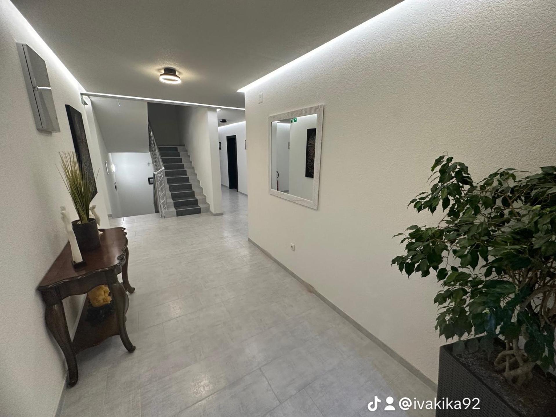 Hotell China Town Prenociste 2*