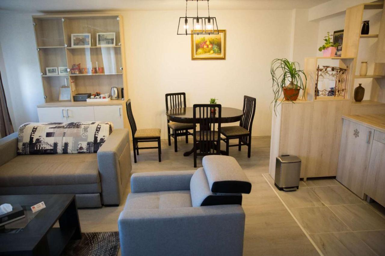 China Town Prenociste Otel Belgrad