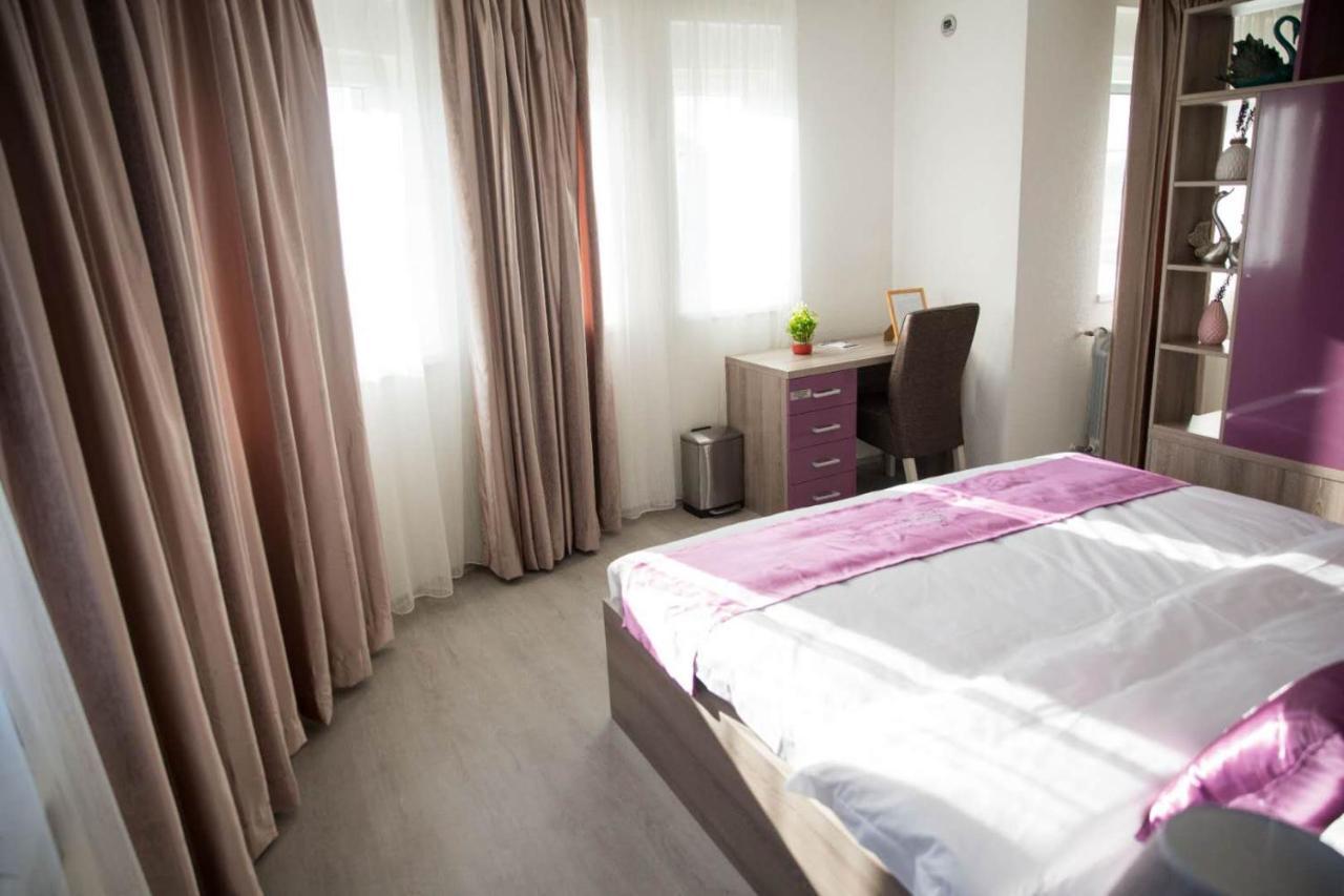China Town Prenociste Otel